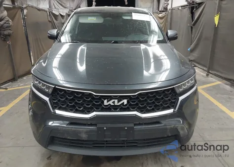 2023 Kia Sorento Lx z USA, uszkodzony, nr VIN 5XYRG4LC4PG189739